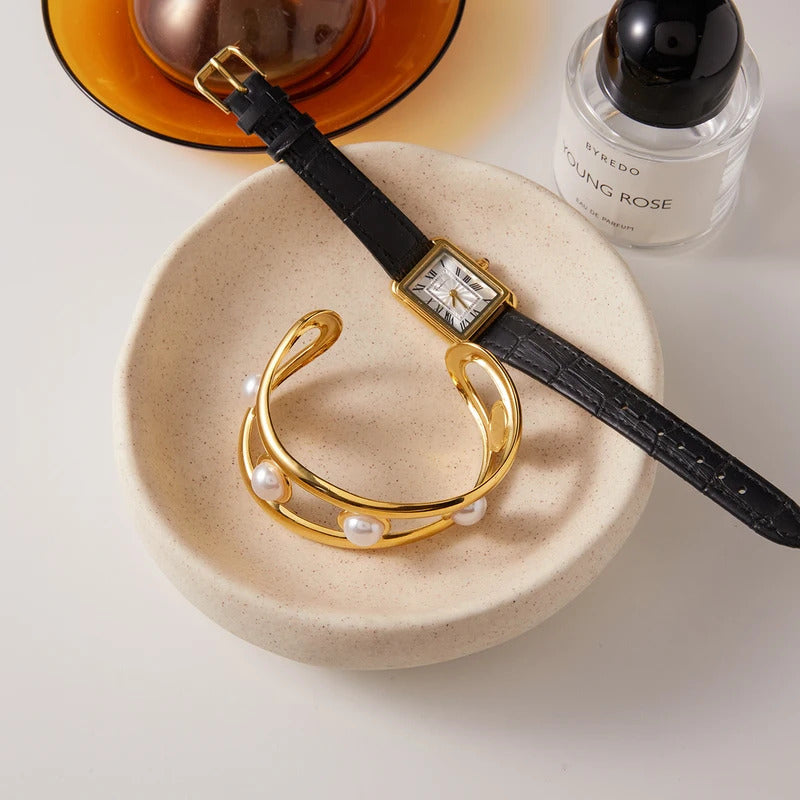 9c93bd2f-ac99-4c39-9e01-ed0d51731c0b